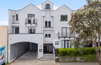 33F New North Road, Eden Terrace