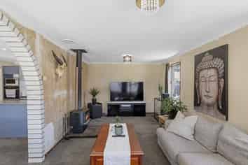 11 Kuaka Crescent, Bromley