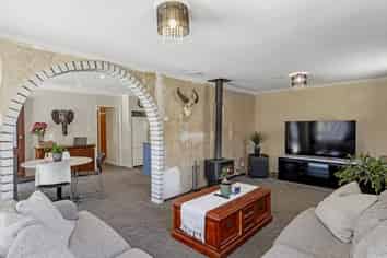 11 Kuaka Crescent, Bromley