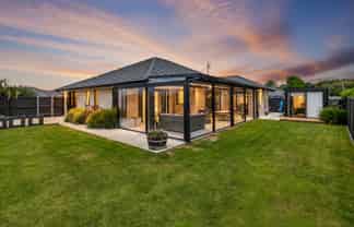 13 Pamela Christine Road, Patumahoe