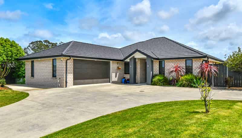 13 Pamela Christine Road, Patumahoe