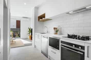 15 Ngakoro Road, Karaka