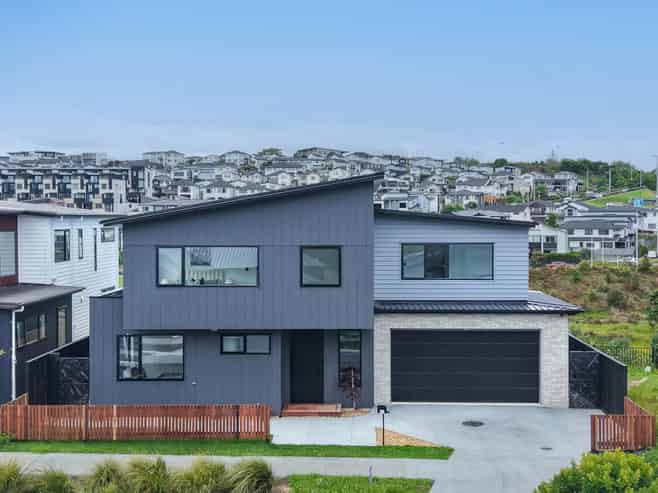 47 Streamview Way, Long Bay