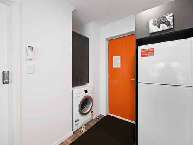 2/16A Hogan Street, Hillcrest