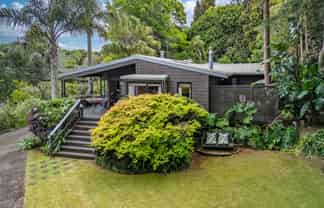 6 Waipapa Landing Place, Kerikeri