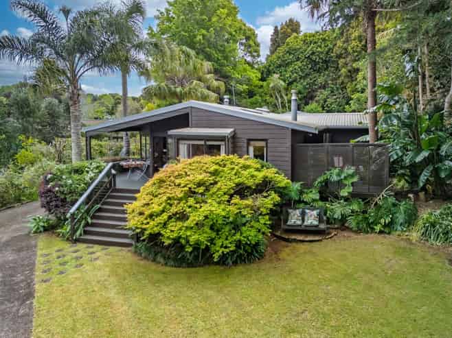 6 Waipapa Landing Place, Kerikeri
