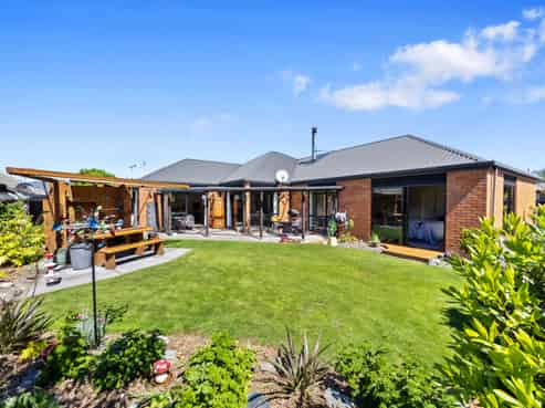 6 Astor Place, Halswell