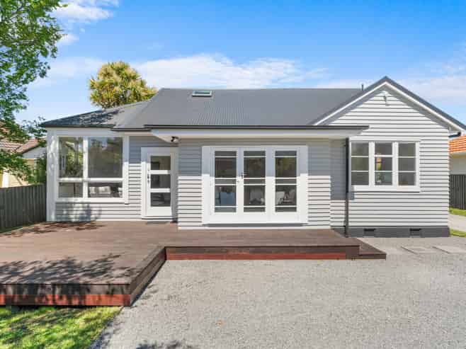 24 Piko Crescent, Riccarton