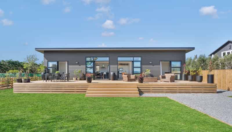 27 Ferry Road, Martinborough