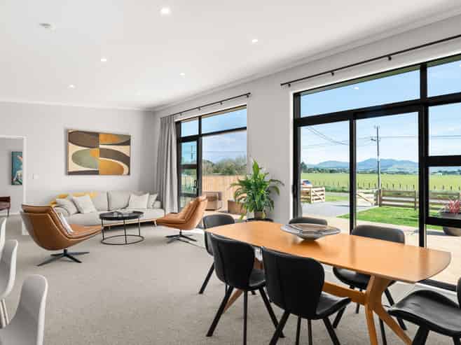 27 Ferry Road, Martinborough