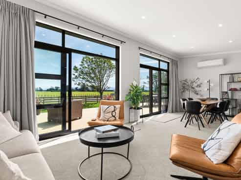 27 Ferry Road, Martinborough