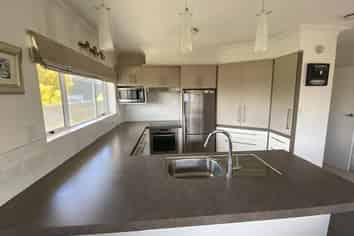 16B Mahana Place, Springfield