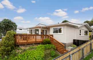 39 Mark Avenue, Paparangi