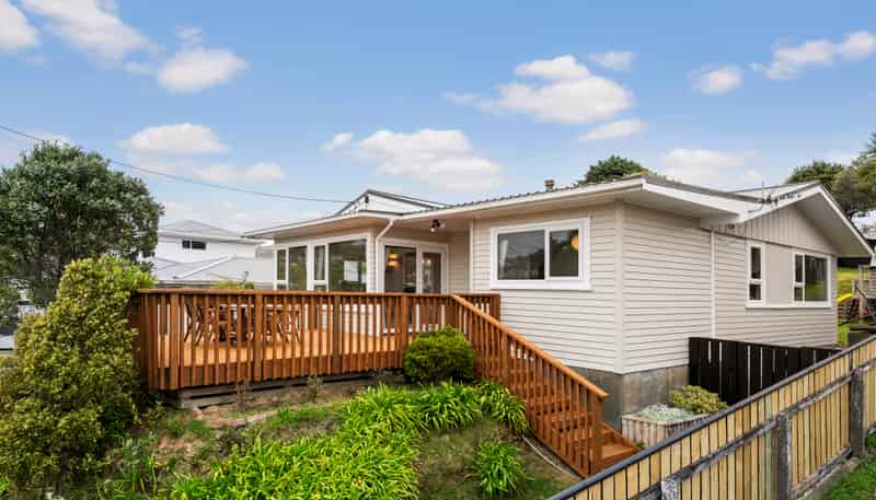 39 Mark Avenue, Paparangi