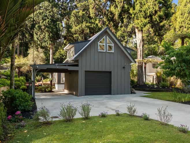 74 Waima Crescent, Titirangi