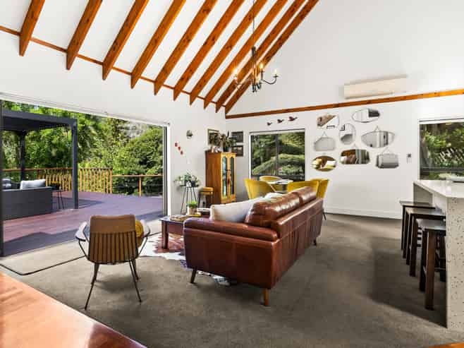 82 Tauroa Road, Havelock North