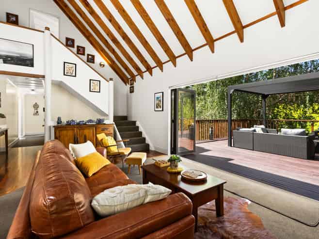 82 Tauroa Road, Havelock North