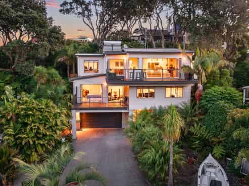 31A Ocean View Road, Orewa