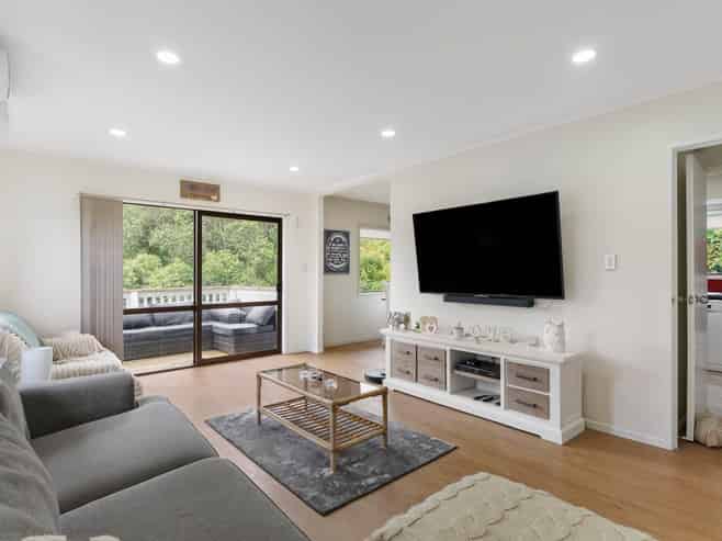 2/124 Deep Creek Road, Torbay