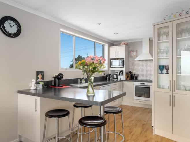 59 Isadore Road, Saint Clair