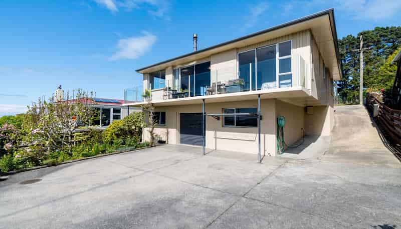 59 Isadore Road, Saint Clair