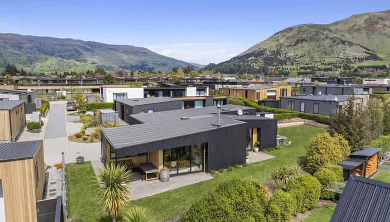 26 Stackbrae Avenue, Wanaka