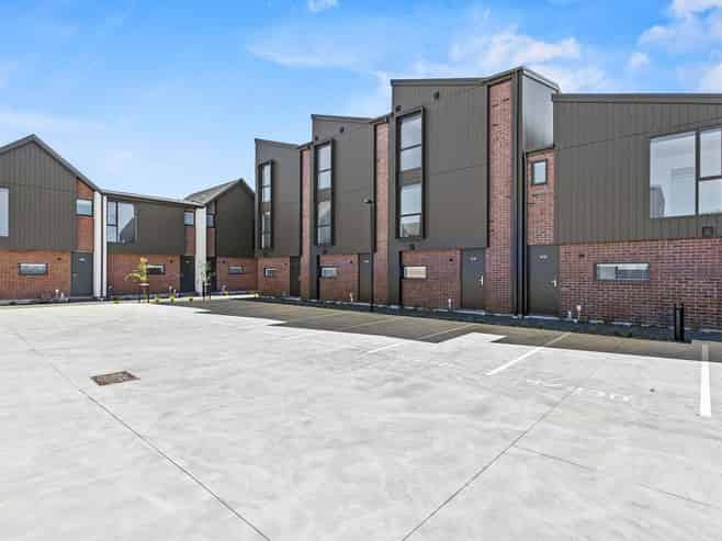 1/226 Blenheim Road, Riccarton