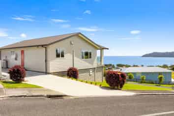 16 Midgard Road, Coopers Beach