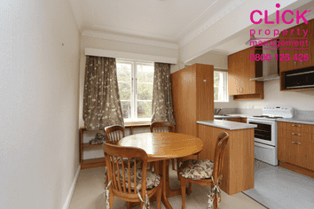 B/4  Alva Street, Dunedin Central