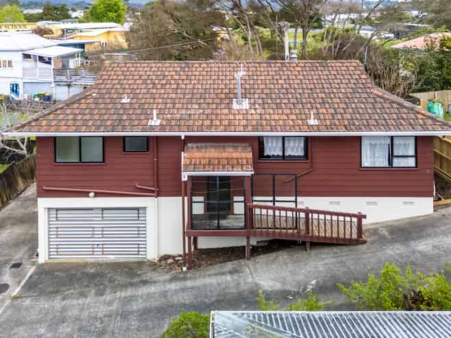 2/19A Ribblesdale Road, Henderson