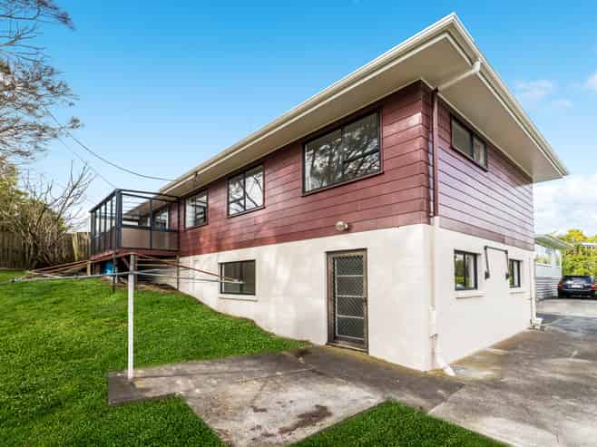 2/19A Ribblesdale Road, Henderson