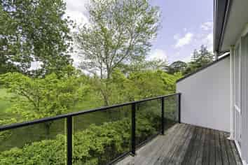 6/6 Page Place, Hamilton East