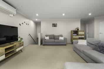 6/6 Page Place, Hamilton East