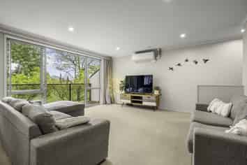 6/6 Page Place, Hamilton East