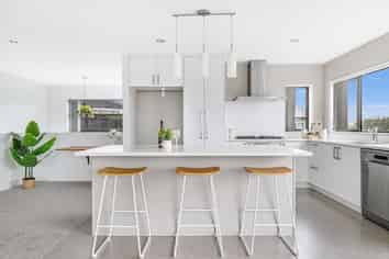 257 Alec Craig Way, Gulf Harbour