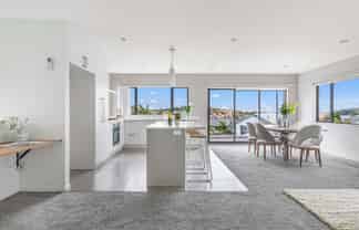 257 Alec Craig Way, Gulf Harbour