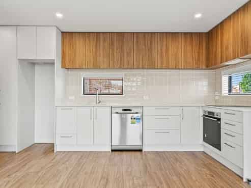 2/226 Blenheim Road, Riccarton