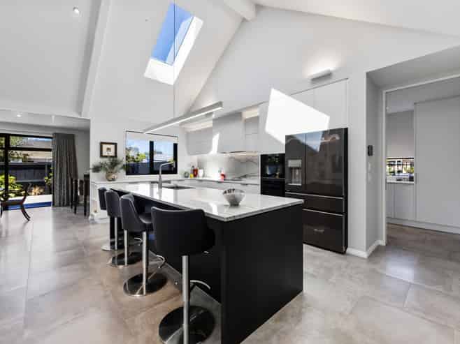 17 Lees Road, Strowan