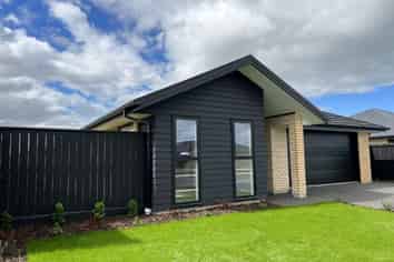 169 Faringdon Boulevard, Rolleston