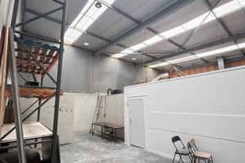 FOOD GRADE WAREHOUSE
