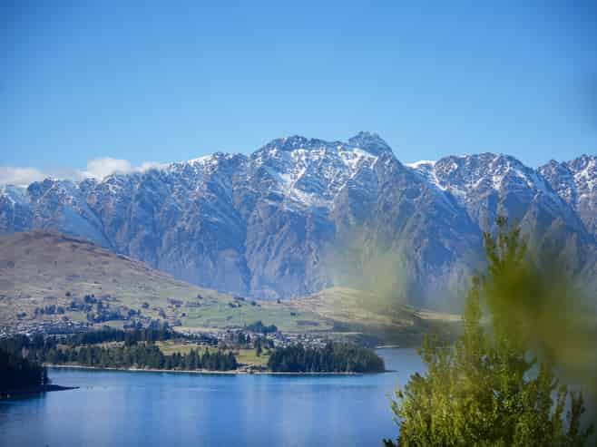 6 Aspen Grove, Fernhill