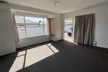 2/107 Parkers Road, Tahunanui