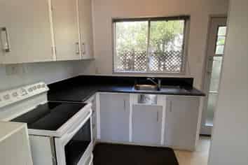 2/107 Parkers Road, Tahunanui