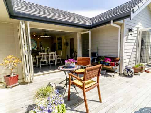 6 Crosby Street, Havelock North