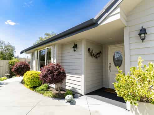 6 Crosby Street, Havelock North