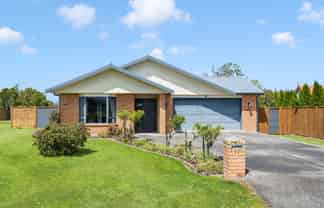 77 Reading Street, Greytown