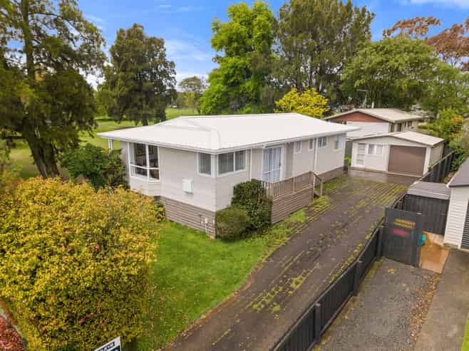 39 Hibiscus Avenue, Hamilton Lake