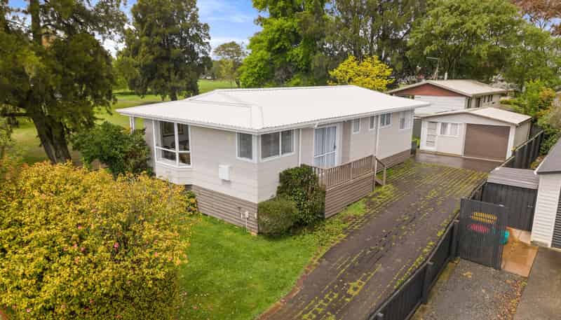 39 Hibiscus Avenue, Hamilton Lake