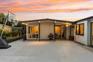 83 Dunrobin Street, Waverley