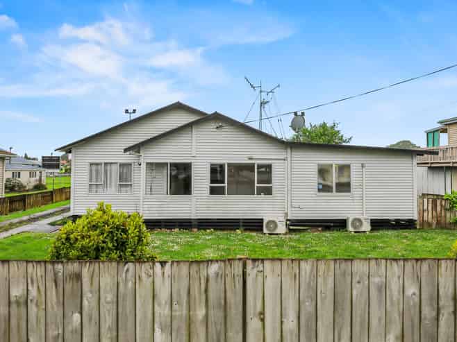 24 Station Road, Paeroa